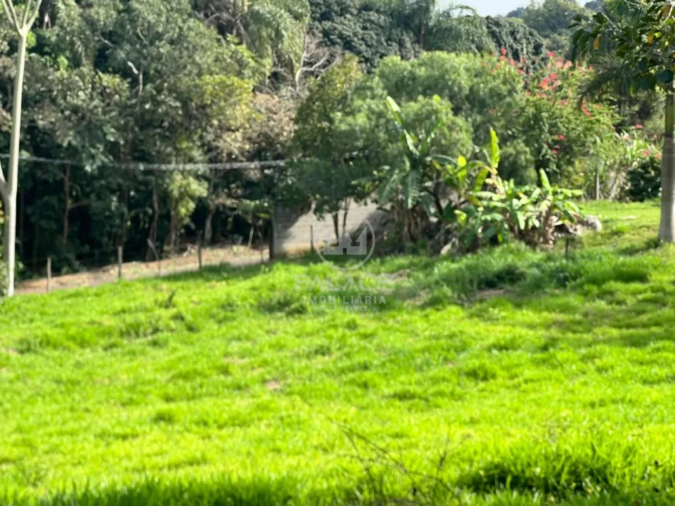 Terreno disponível para locação