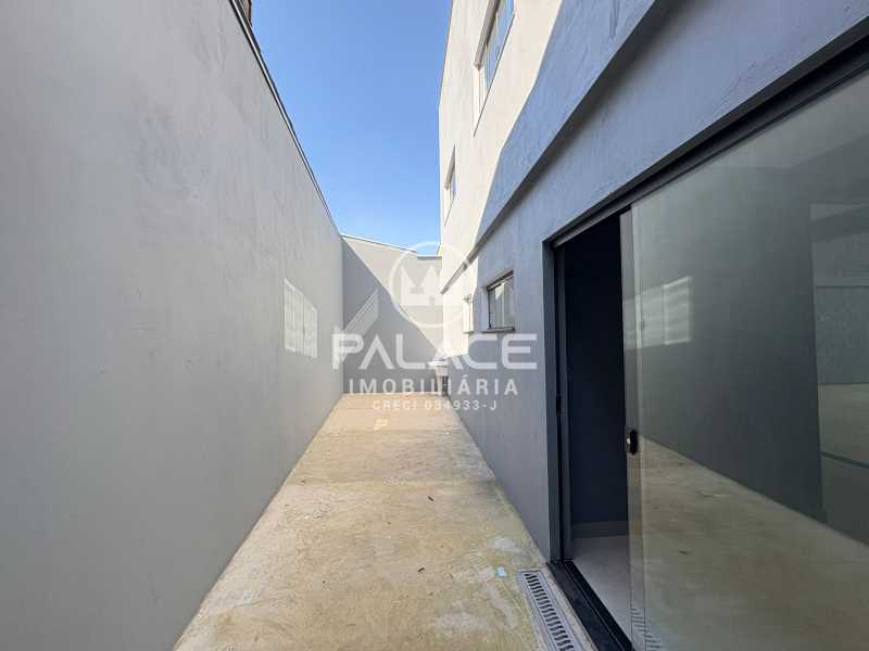 Imagens do imóveis Barracão :  / Comercial / Morumbi