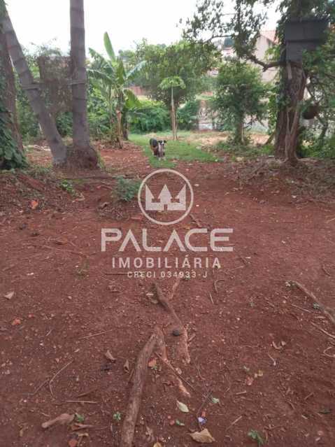 Terreno comercial com 30 metros de fachada e venda, bairro Jaraguá, Piracicaba, SP.