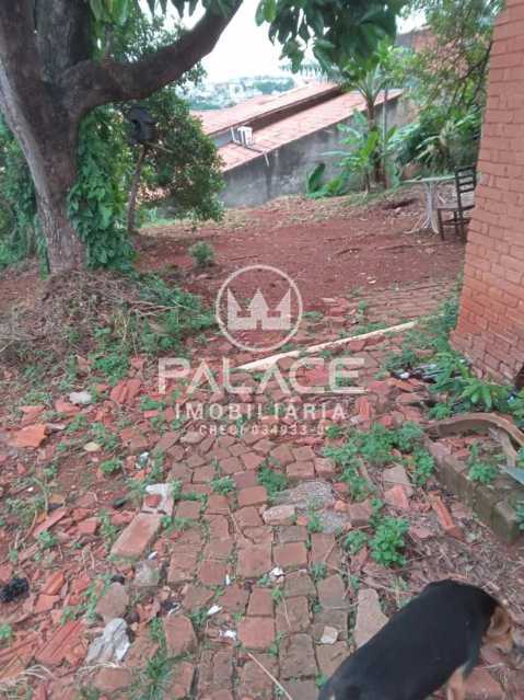 Terreno comercial com 30 metros de fachada e venda, bairro Jaraguá, Piracicaba, SP.