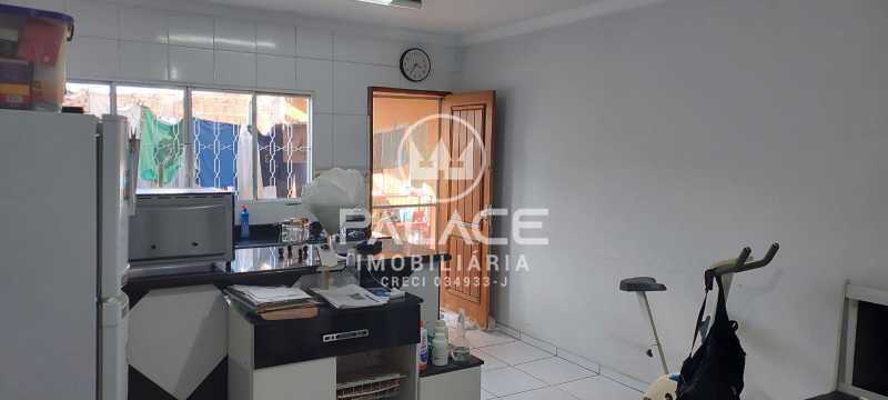 Imagens do imóveis Barracão :  / Comercial / Piracicamirim