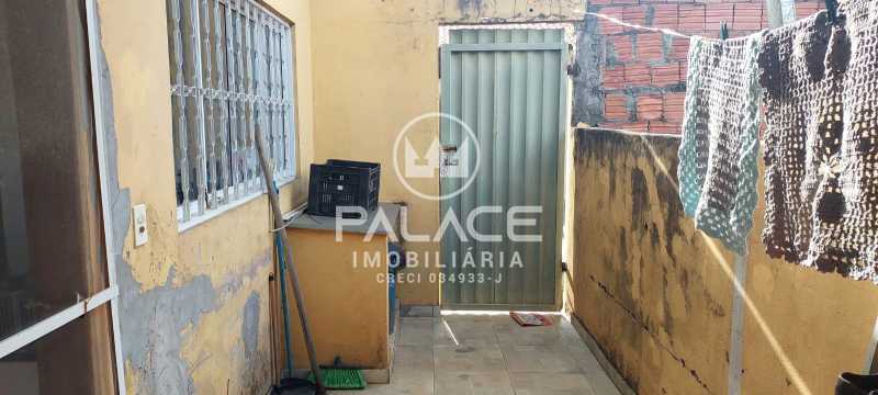 Imagens do imóveis Barracão :  / Comercial / Piracicamirim