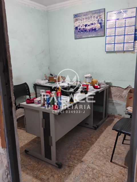 Imagens do imóveis Barracão :  / Comercial / Piracicamirim