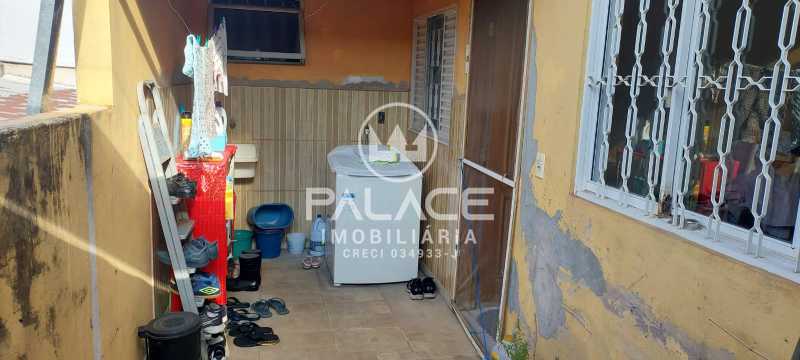 Imagens do imóveis Barracão :  / Comercial / Piracicamirim