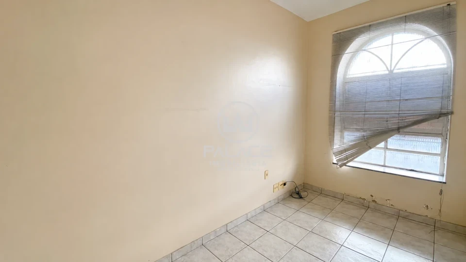 CASA PARA LOCAÇÃO OU VENDA NO CENTRO DE PIRACICABA COM 2QUARTOS 100M² - Foto 4