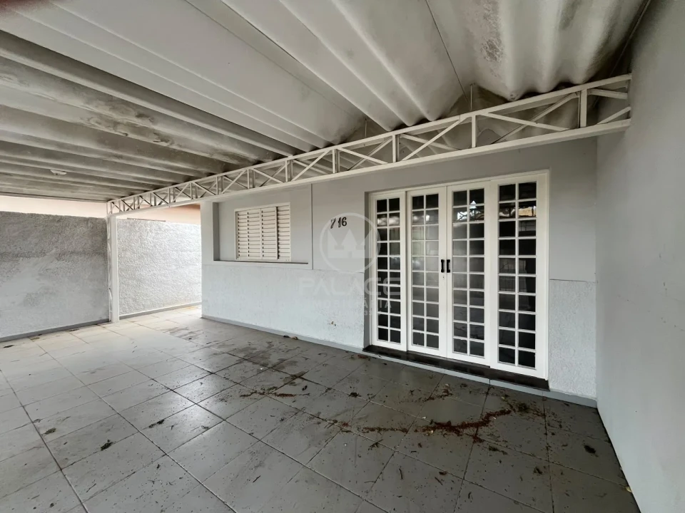 CASA PARA ALUGAR COM 3 QUARTOS NA VILA REZENDE / PIRACICABA