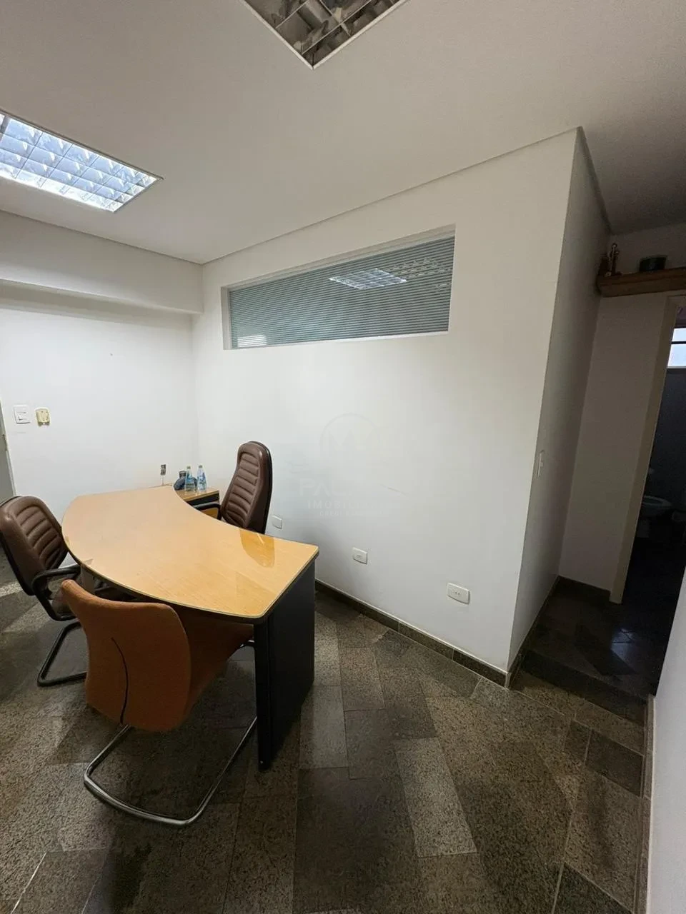 SALA COMERCIAL EQUIPADA PARA CLINICA ODONTOLOGICA COM 5 CONSULTORIOS