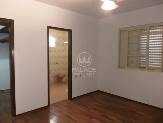 Casa a venda no Bairro Cidade Jardim