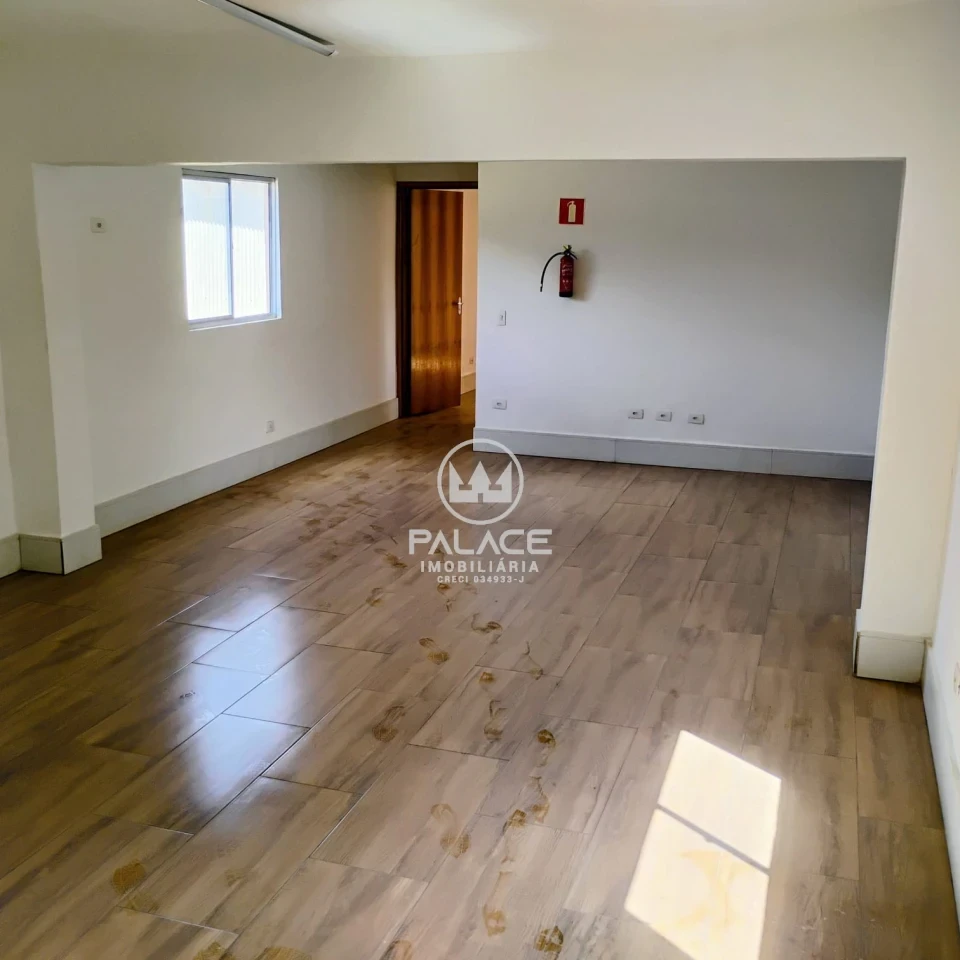 Barracão disponivel para locação no bairro Santa Rosa