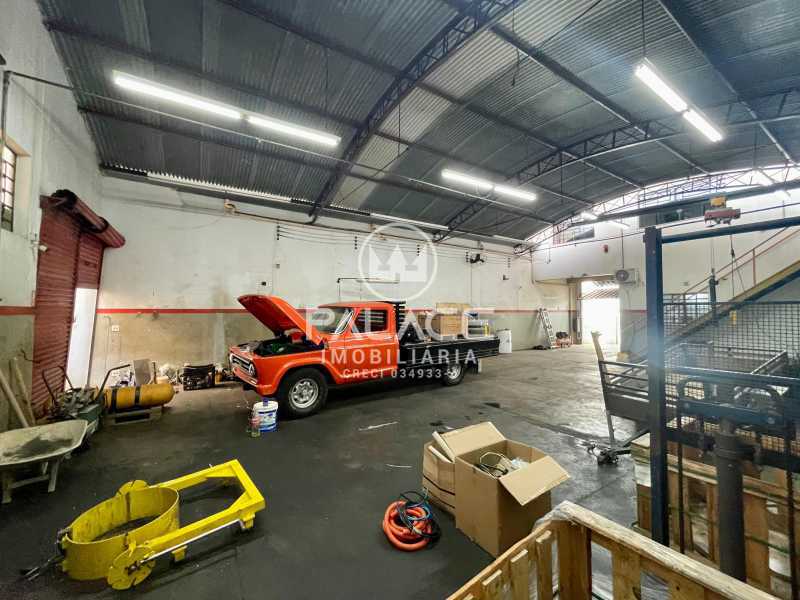 Imagens do imóveis Barracão :  / Comercial / Jardim Caxambu