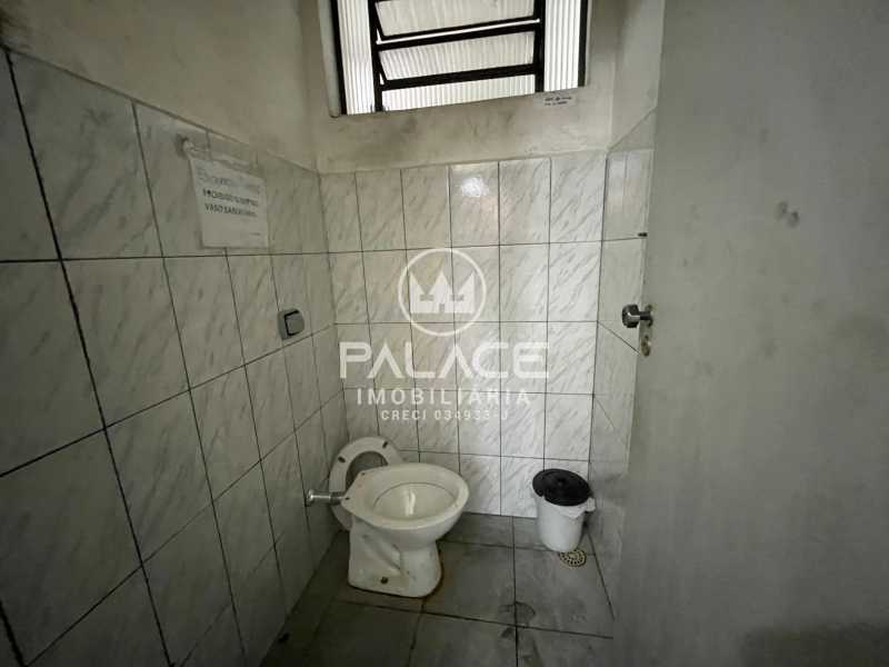 Imagens do imóveis Barracão :  / Comercial / Jardim Caxambu