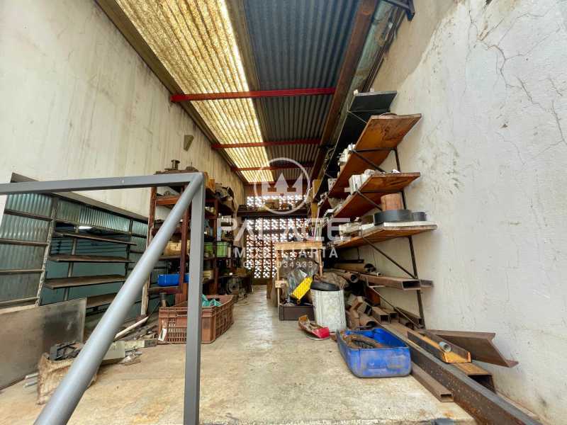 Imagens do imóveis Barracão :  / Comercial / Jardim Caxambu