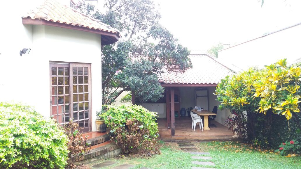 Imagens do imóveis casa em condomínio à venda em jardim caxambu, piracicaba 3 quartos 250m²