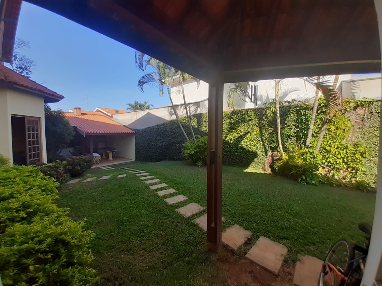 Imagens do imóveis casa em condomínio à venda em jardim caxambu, piracicaba 3 quartos 250m²