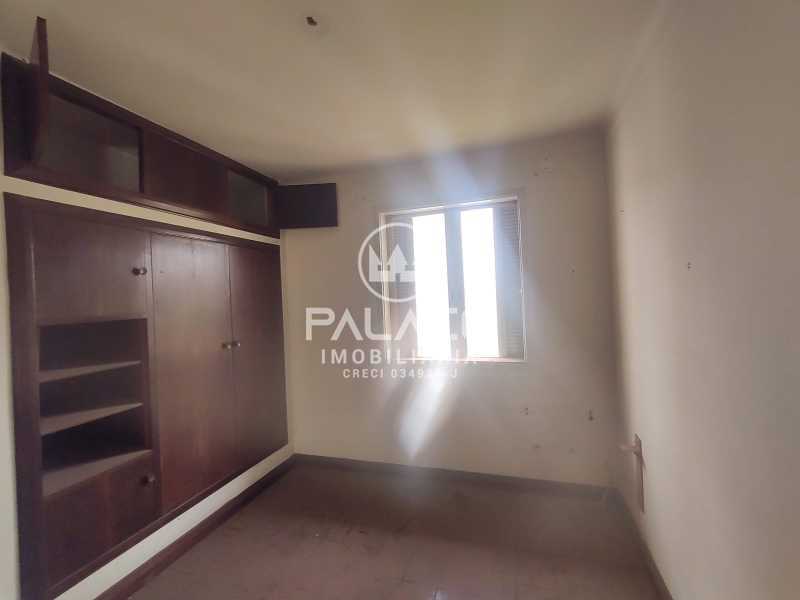 Imagens do imóveis Casa de rua : Sobrado / Residencial / Centro