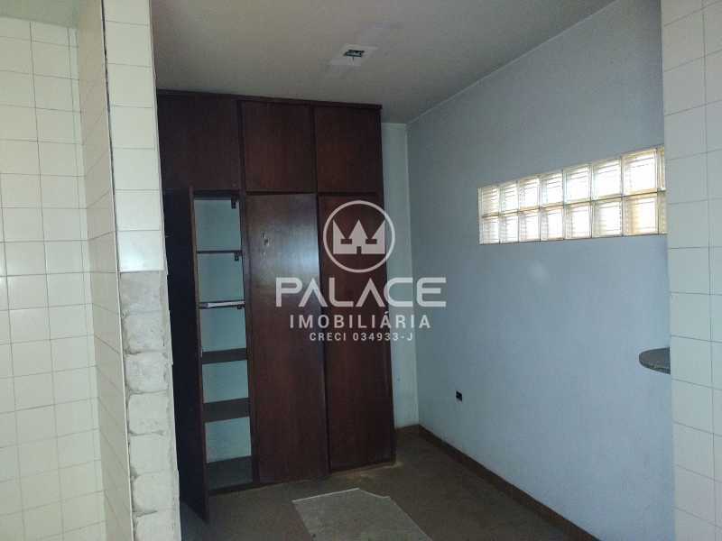 Imagens do imóveis Casa de rua : Sobrado / Residencial / Centro