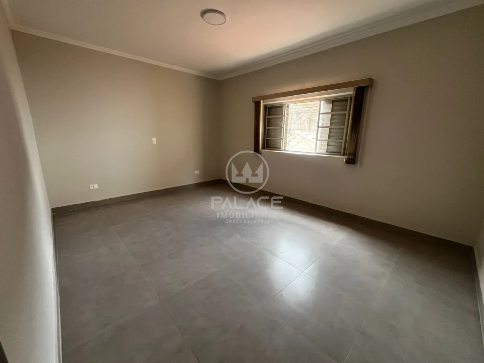 CASA PARA ALUGAR NA VILA INDEPENDENCIA, C/ 4 QUARTOS - SENDO 145.5m²