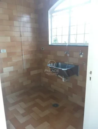 Casa a venda no Bairro Cidade Jardim