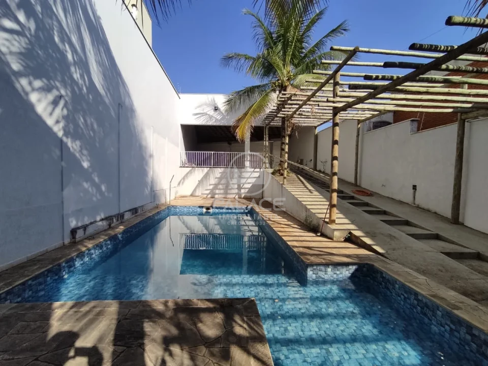 Casa à venda e para alugar em Vila Independência, Piracicaba — Portal Mundo do Imóvel