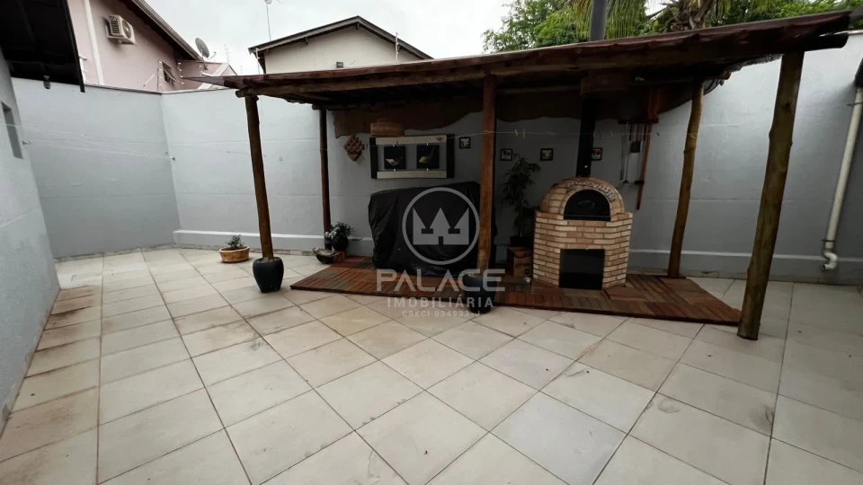Casa, 3 quartos, 250 m² - Foto 37