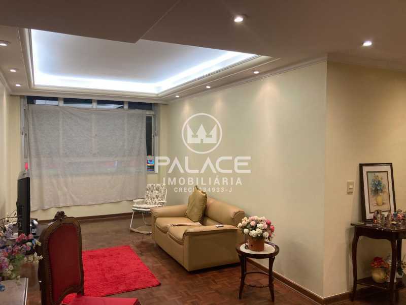 Imagens do imóveis Apartamento :  / Residencial / Centro