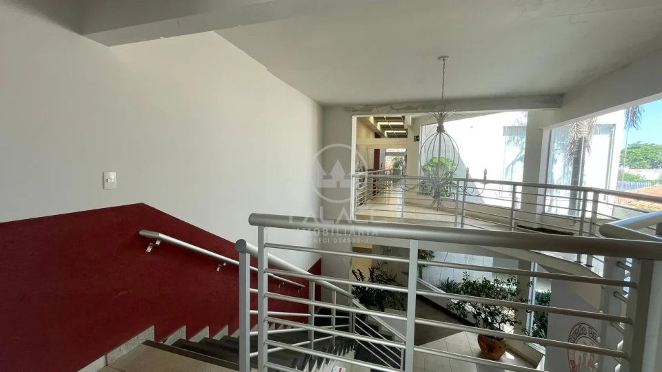 SALA COMERCIAL PARA LOCAÇÃO - VILA REZENDE / PIRACICABA
