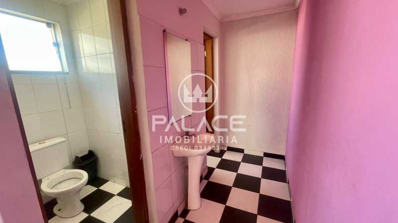 Imagens do imóveis Barracão :  / Comercial / Vila Industrial