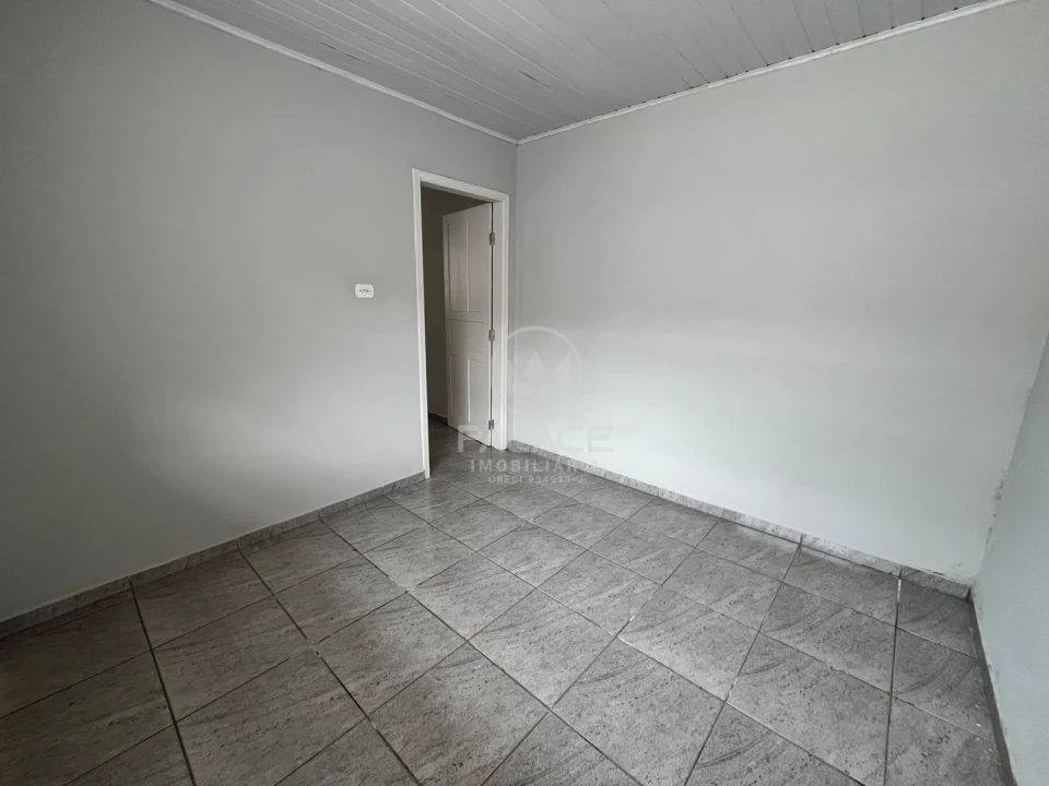 CASA PARA ALUGAR COM 3 QUARTOS NA VILA REZENDE / PIRACICABA