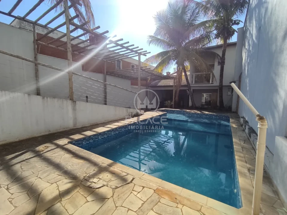 Casa à venda e para alugar em Vila Independência, Piracicaba — Portal Mundo do Imóvel