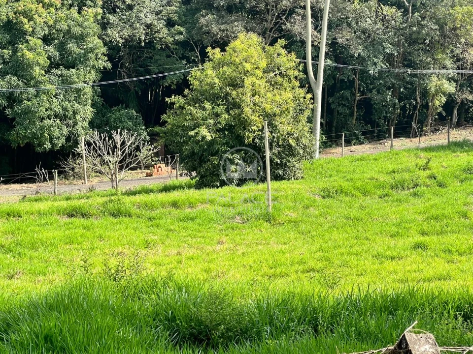 Terreno disponível para locação