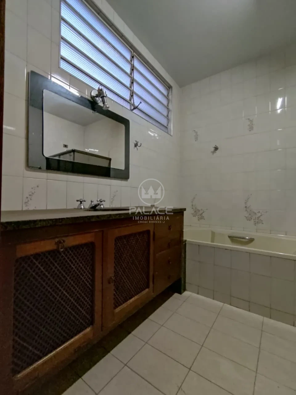 Casa, 4 quartos, 278 m² - Foto 24