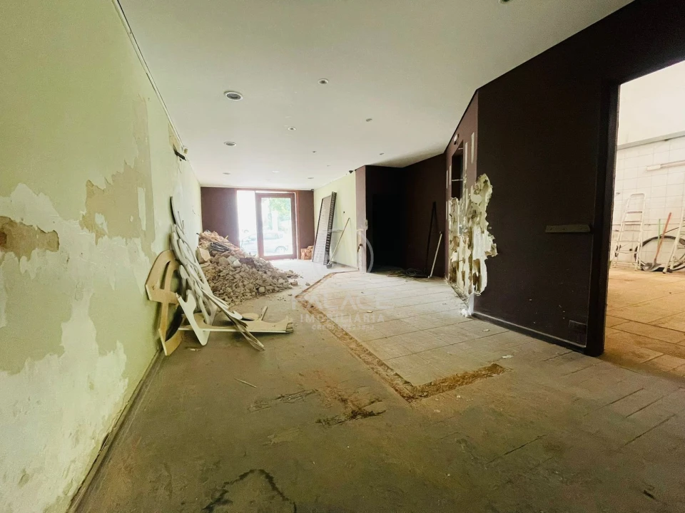 Sobre barracão com 296 m² para alugar em Piracicaba