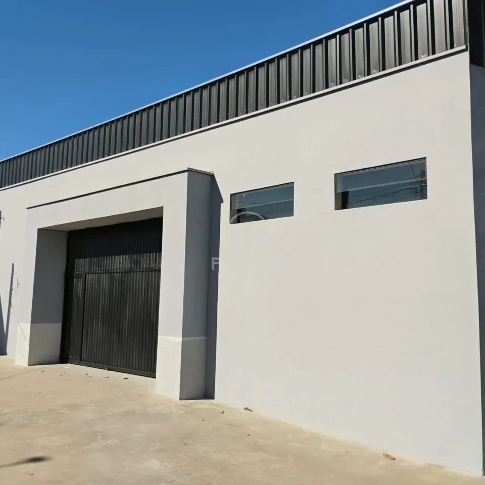 Barracão disponivel para locação