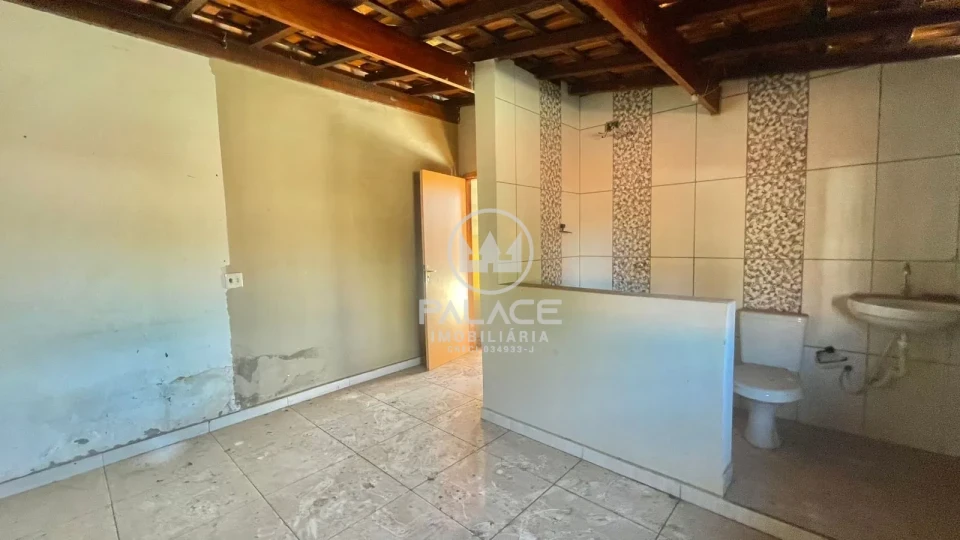 CASA / COMERCIAL / LOCACAO / 300m² / CASTELINHO / PIRACICABA