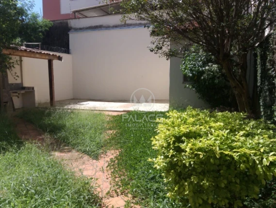 Casa a venda no Bairro Cidade Jardim