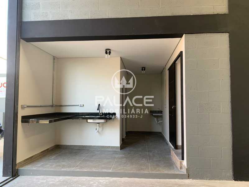 Imagens do imóveis Barracão :  / Comercial / Jardim Califórnia