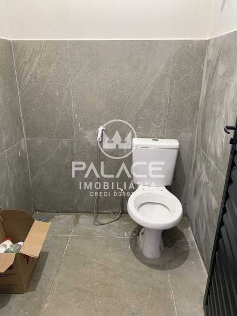 Imagens do imóveis Barracão :  / Comercial / Jardim Califórnia