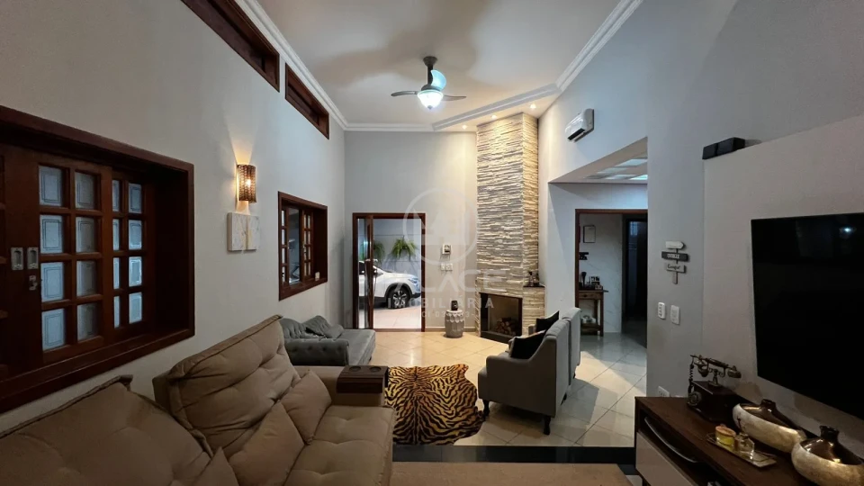 Casa, 3 quartos, 250 m² - Foto 3