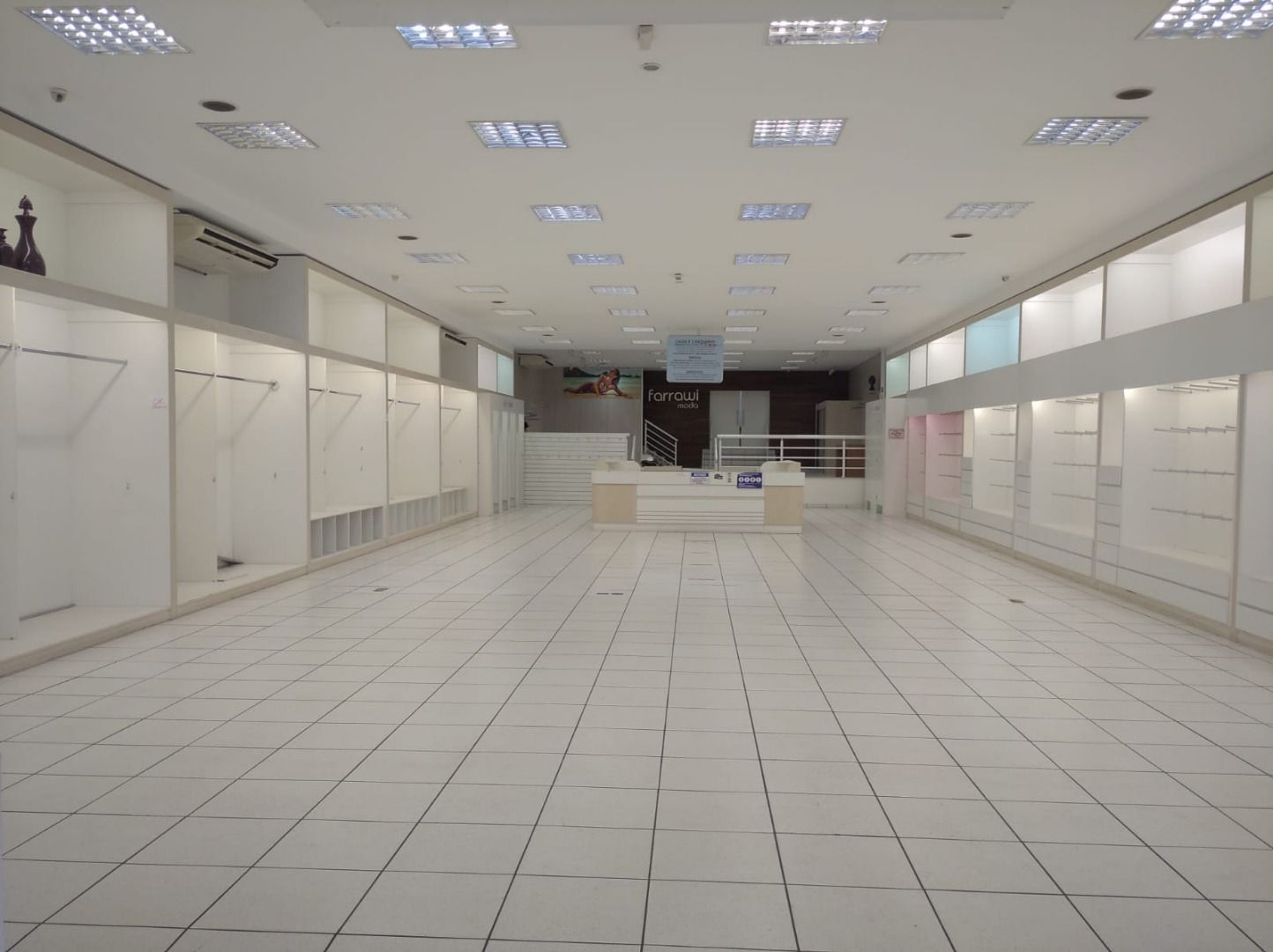 Salão para alugar, 568 m² por RS 25.000,00-mês - Centro - Piracicaba-SP