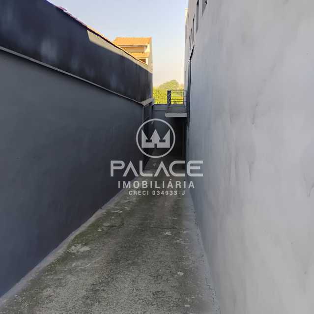 Imagens do imóveis Barracão :  / Comercial / Parque São Jorge