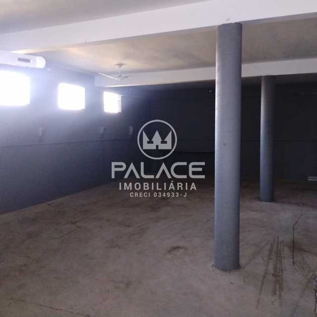 Imagens do imóveis Barracão :  / Comercial / Parque São Jorge