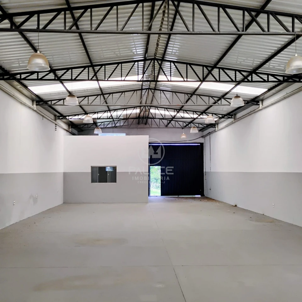 Barracão disponivel para locação