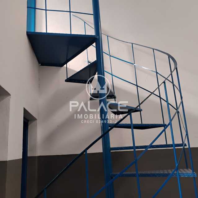 Imagens do imóveis Barracão :  / Comercial / Vila Pacaembu