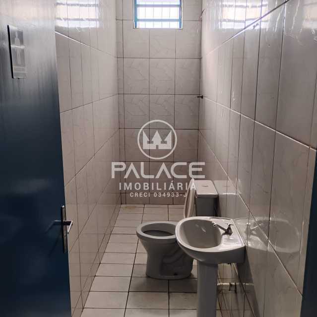 Imagens do imóveis Barracão :  / Comercial / Vila Pacaembu