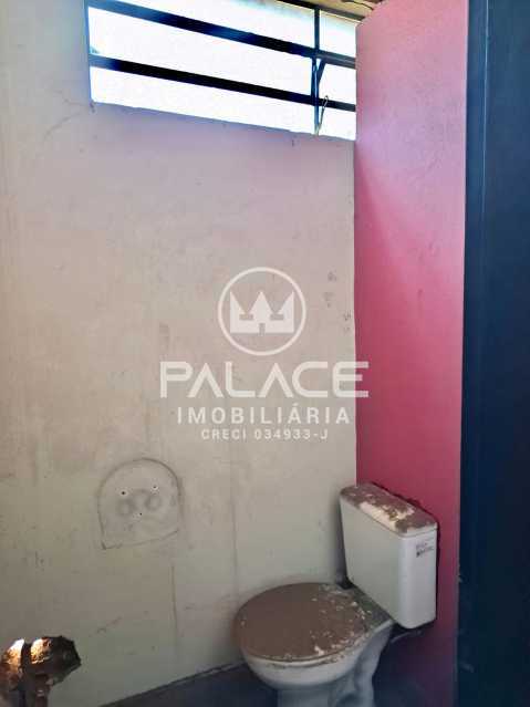 Imagens do imóveis Barracão :  / Comercial / Paulista