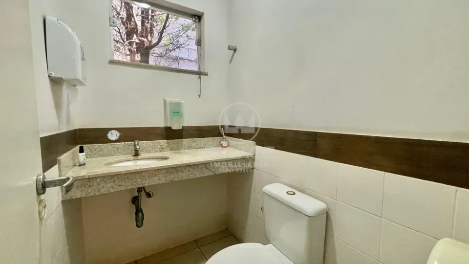 SALA COMERCIAL PARA LOCAÇÃO - VILA REZENDE / PIRACICABA