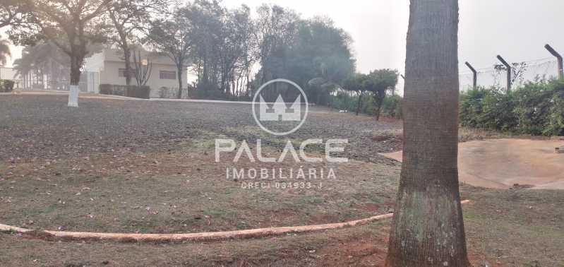 Imagens do imóveis terreno comercial à venda em residencial dom bosco, rio das pedras 3125m²