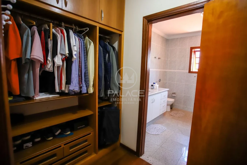 Sobrado de alto Padrão a venda em bairro Nova América