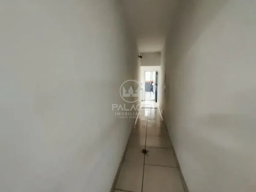 Barracão disponivel para locação
