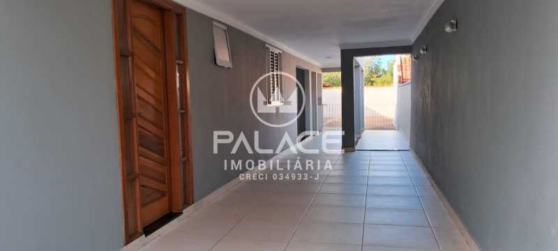 Imagens do imóveis casa à venda em residencial santa luzia, charqueada 3 quartos 200m²